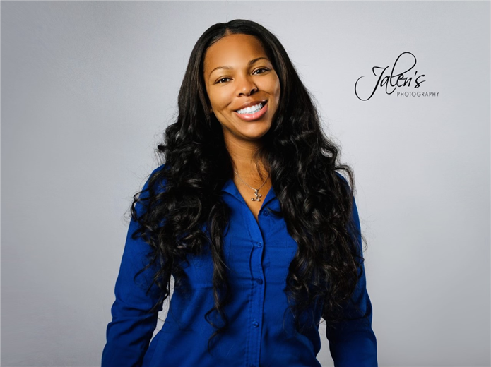 Ms. Lori Robinson